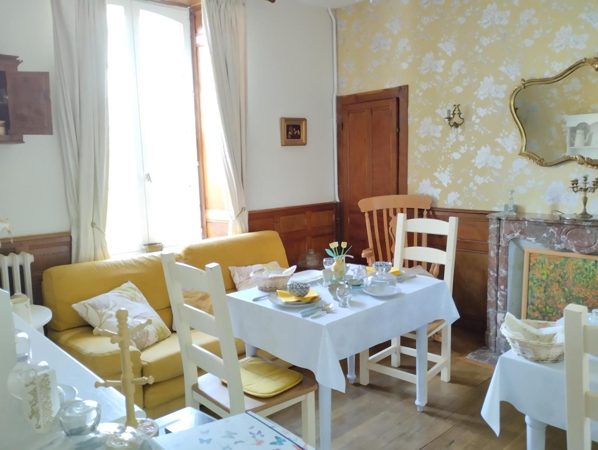 Maison Papillons Plomodiern Ngoại thất bức ảnh