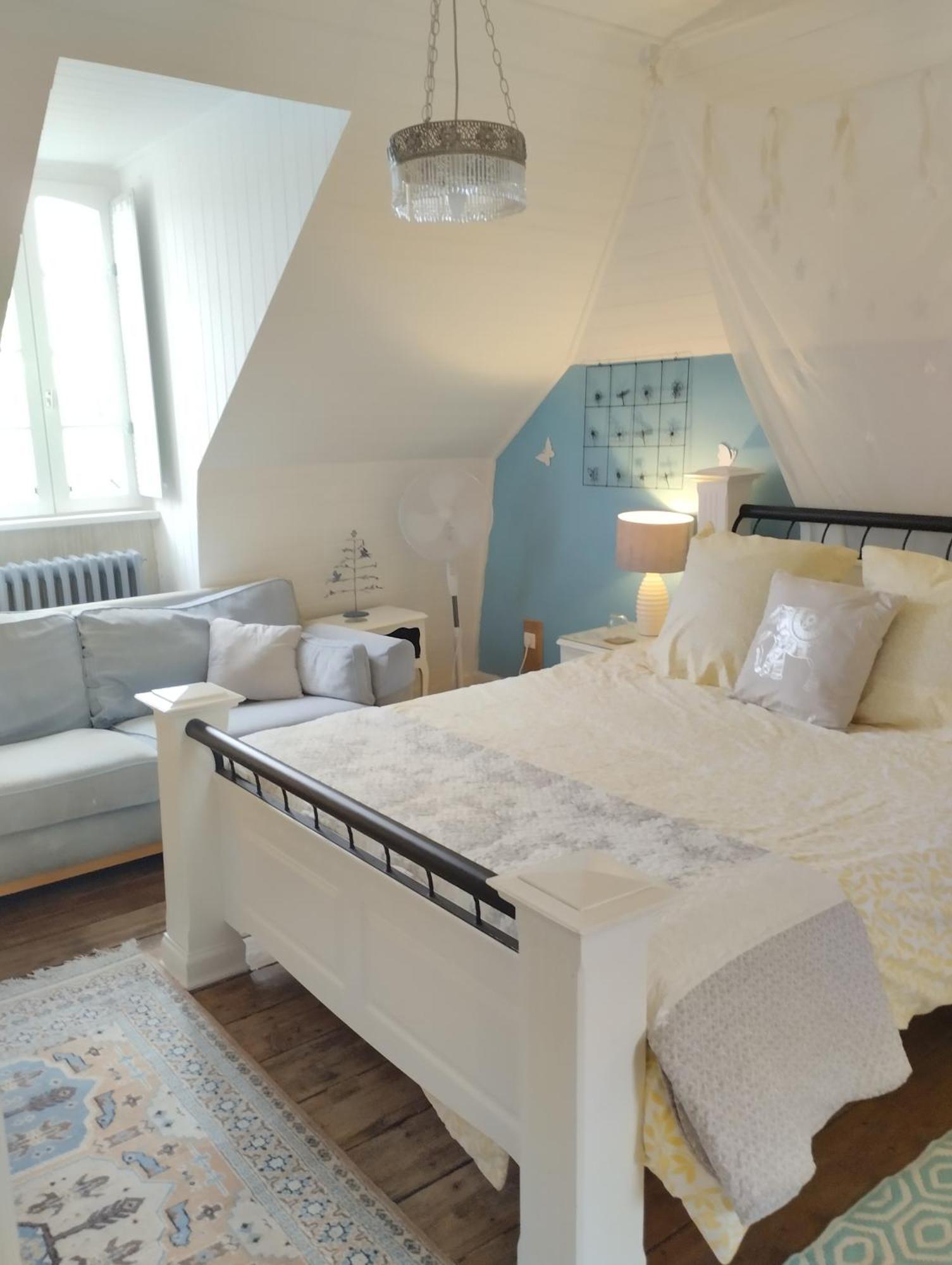 Maison Papillons Plomodiern Ngoại thất bức ảnh